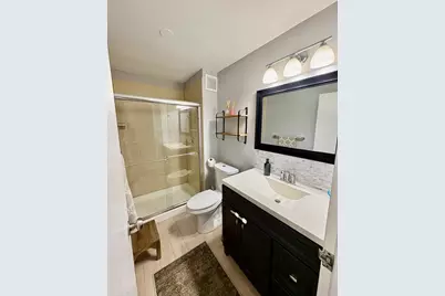 701 Forum Square #409, Glenview, IL 60025 - Photo 15