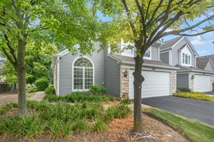 1564 Westbury Dr, Hoffman Estates, IL 60192 - Photo 3