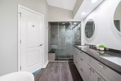 1564 Westbury Drive, Hoffman Estates, IL 60192 - Photo 21