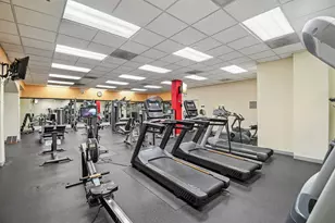 3200 N Lake Shore Dr, Chicago, IL 60657 - Photo 29