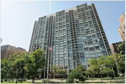 3200 N Lake Shore Drive #410, Chicago, IL 60657 - Photo 1