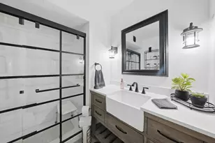 10332 S Pulaski Rd, Oak Lawn, IL 60453 - Photo 9