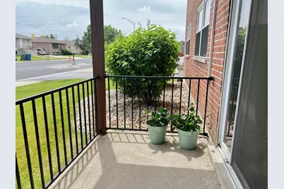 6101 W 94th Street #A2, Oak Lawn, IL 60453 - Photo 13