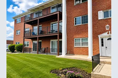 6101 W 94th Street #A2, Oak Lawn, IL 60453 - Photo 1