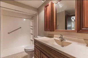 2325 N Neva Ave, Chicago, IL 60707 - Photo 15
