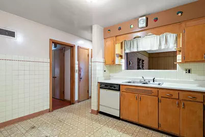 [Address not provided], Chicago, IL 60646 - Photo 5