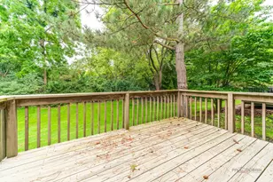 1902 Forest Creek Ln, Libertyville, IL 60048 - Photo 19