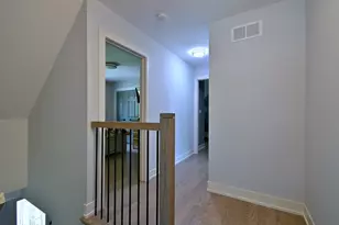17515 W Winnebago Dr, Grayslake, IL 60030 - Photo 17