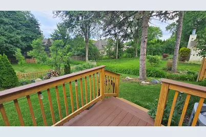 17515 W Winnebago Drive, Grayslake, IL 60030 - Photo 39
