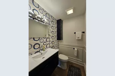 17515 W Winnebago Drive, Grayslake, IL 60030 - Photo 13
