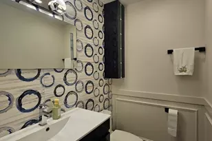 17515 W Winnebago Dr, Grayslake, IL 60030 - Photo 13