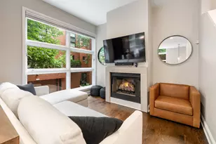 2024 W Willow St, Chicago, IL 60647 - Photo 5