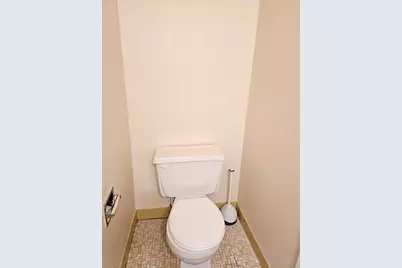 11 Crestview Lane #10, Vernon Hills, IL 60061 - Photo 15