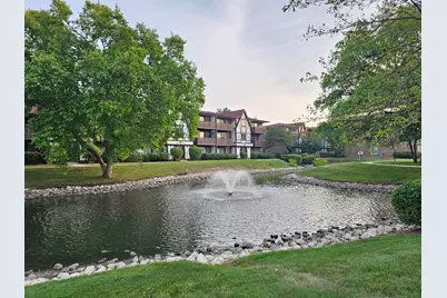11 Crestview Lane #10, Vernon Hills, IL 60061 - Photo 25