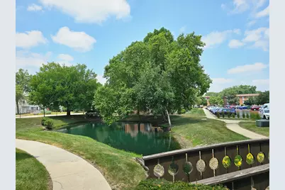 11 Crestview Lane #10, Vernon Hills, IL 60061 - Photo 23