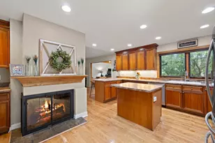 1059 N Old Mill Rd, Palatine, IL 60067 - Photo 7
