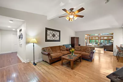 1059 N Old Mill Road, Palatine, IL 60067 - Photo 5