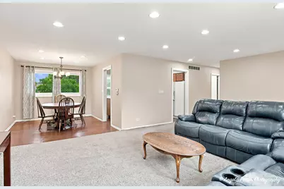 15 Old Mill Grove Road, Lake Zurich, IL 60047 - Photo 3