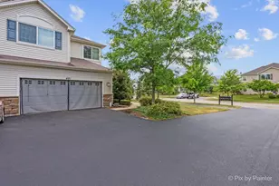 481 S Jade Ln, Round Lake, IL 60073 - Photo 31