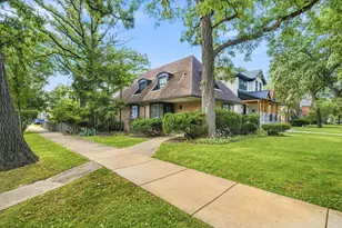 10403 S Talman Ave, Chicago, IL 60655 - Photo 1