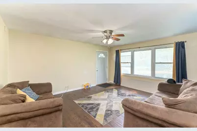 16100 Circle Drive, Markham, IL 60428 - Photo 5