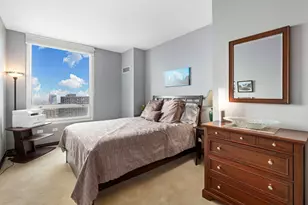 33 W Ontario St, Chicago, IL 60610 - Photo 21