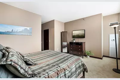 33 W Ontario Street #41EN, Chicago, IL 60610 - Photo 17