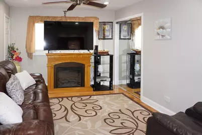 3318 N Page Avenue, Chicago, IL 60634 - Photo 13