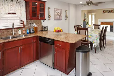 3318 N Page Avenue, Chicago, IL 60634 - Photo 7