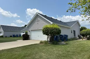 1573 Stefanie Ln, Bourbonnais, IL 60914 - Photo 3