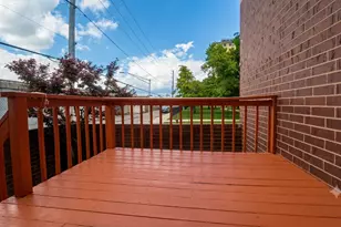 2805 S Stewart Ave, Chicago, IL 60616 - Photo 11
