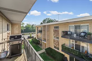 6811 N Olmsted Ave, Chicago, IL 60631 - Photo 7