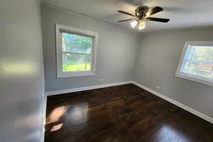 [Address not provided], Streamwood, IL 60107 - Photo 29