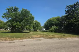 1213 Greenfield Ave, Waukegan, IL 60085 - Photo 1