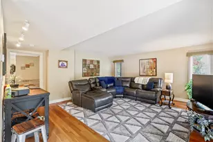 727 S Raven Rd, Shorewood, IL 60404 - Photo 9
