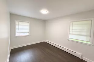 2811 Forest Ln, Waukegan, IL 60087 - Photo 11