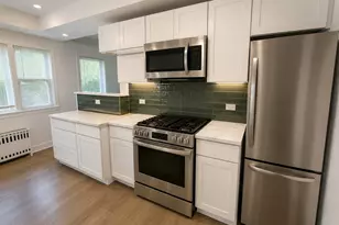 2811 Forest Ln, Waukegan, IL 60087 - Photo 3