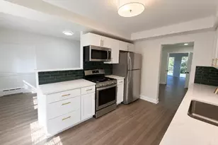 2811 Forest Ln, Waukegan, IL 60087 - Photo 5