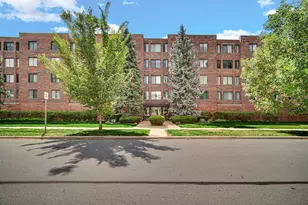 110 S Dunton Ave, Arlington Heights, IL 60005 - Photo 1