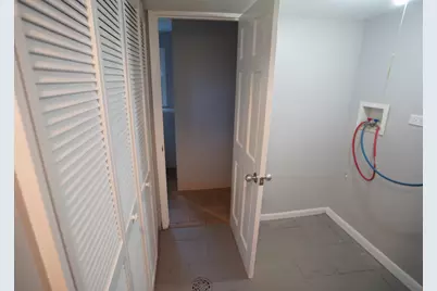 1501 N Freund Avenue, McHenry, IL 60050 - Photo 21