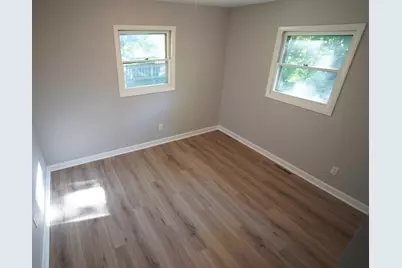 1501 N Freund Avenue, McHenry, IL 60050 - Photo 19
