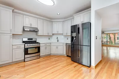 614 S Laflin Street #C, Chicago, IL 60607 - Photo 9