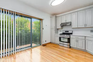 614 S Laflin St, Chicago, IL 60607 - Photo 11
