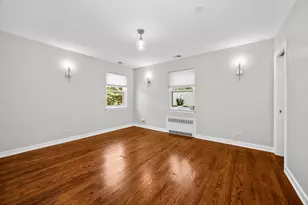 7730 S Paxton Ave, Chicago, IL 60649 - Photo 5