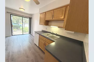 1440 Blackburn Street, Wheaton, IL 60189 - Photo 9