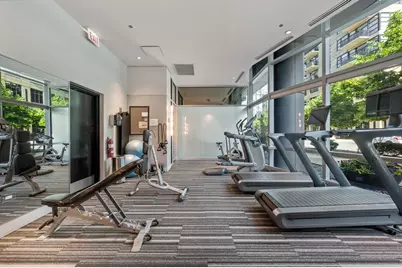 110 W Superior Street #2603, Chicago, IL 60654 - Photo 47