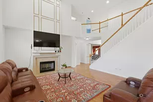 385 Marshall Ash St, Bolingbrook, IL 60490 - Photo 7
