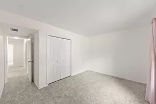121 Newport Dr, Bolingbrook, IL 60440 - Photo 23