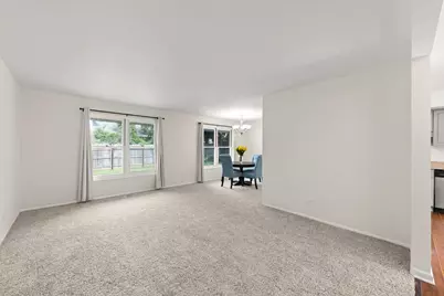121 Newport Drive, Bolingbrook, IL 60440 - Photo 11