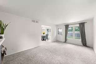 121 Newport Dr, Bolingbrook, IL 60440 - Photo 17